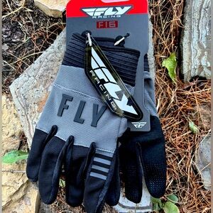 Brand New Motorcycle Motocross Sports FLY Large Grey Black Gloves Great Gift